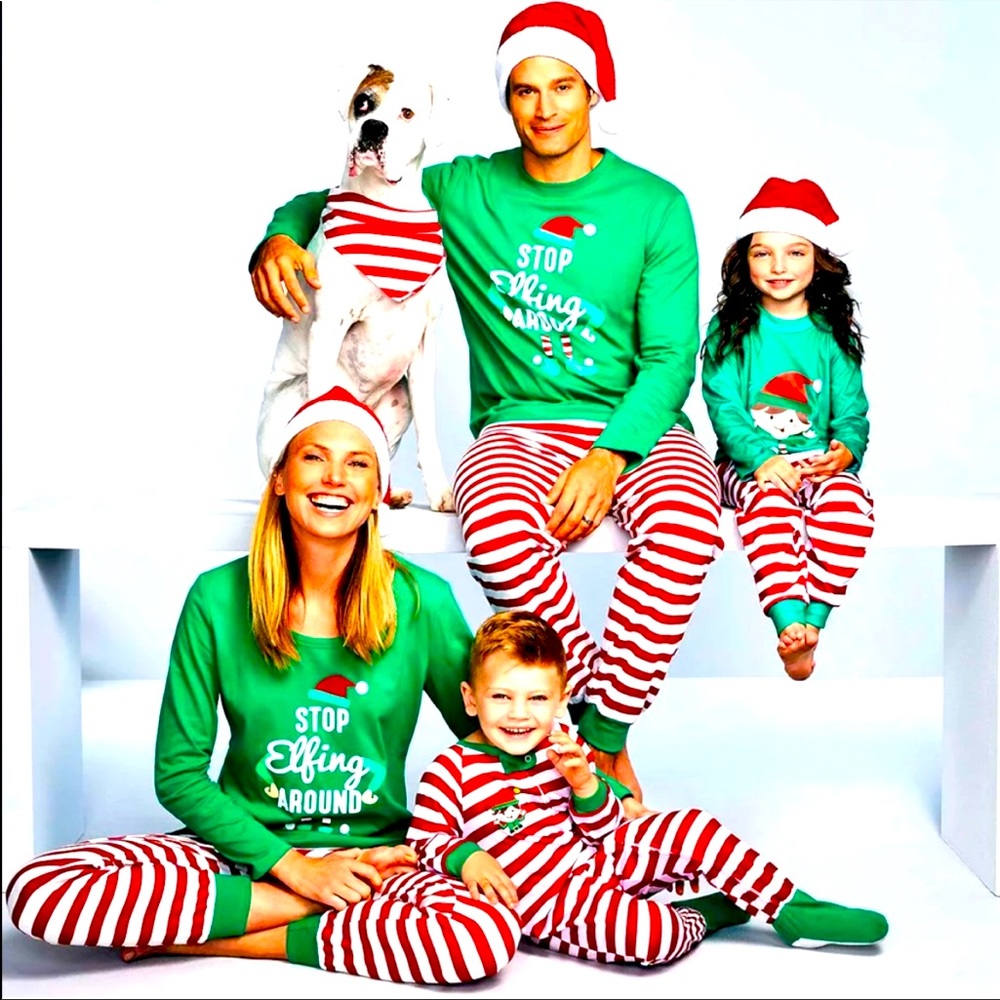 Bundle of 4 sets! Christmas Pajamas Sets, 1 mens XL, 1 womens Small, Child 2T 4T
